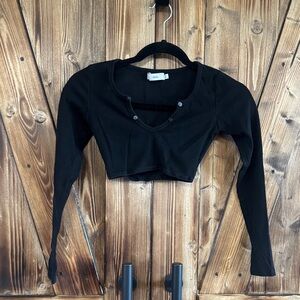 Adika Black Cropped Long-Sleeve Snap-Neck Top